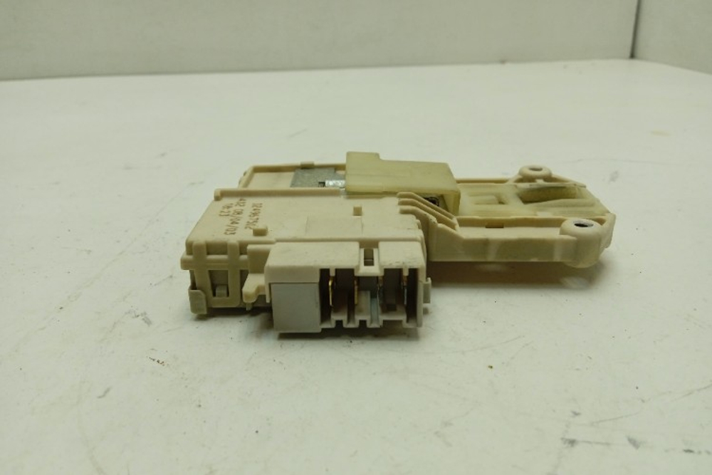 FE1014N кт140 Устройство блокировки для стиральной машины Zanussi FE1014N б/у