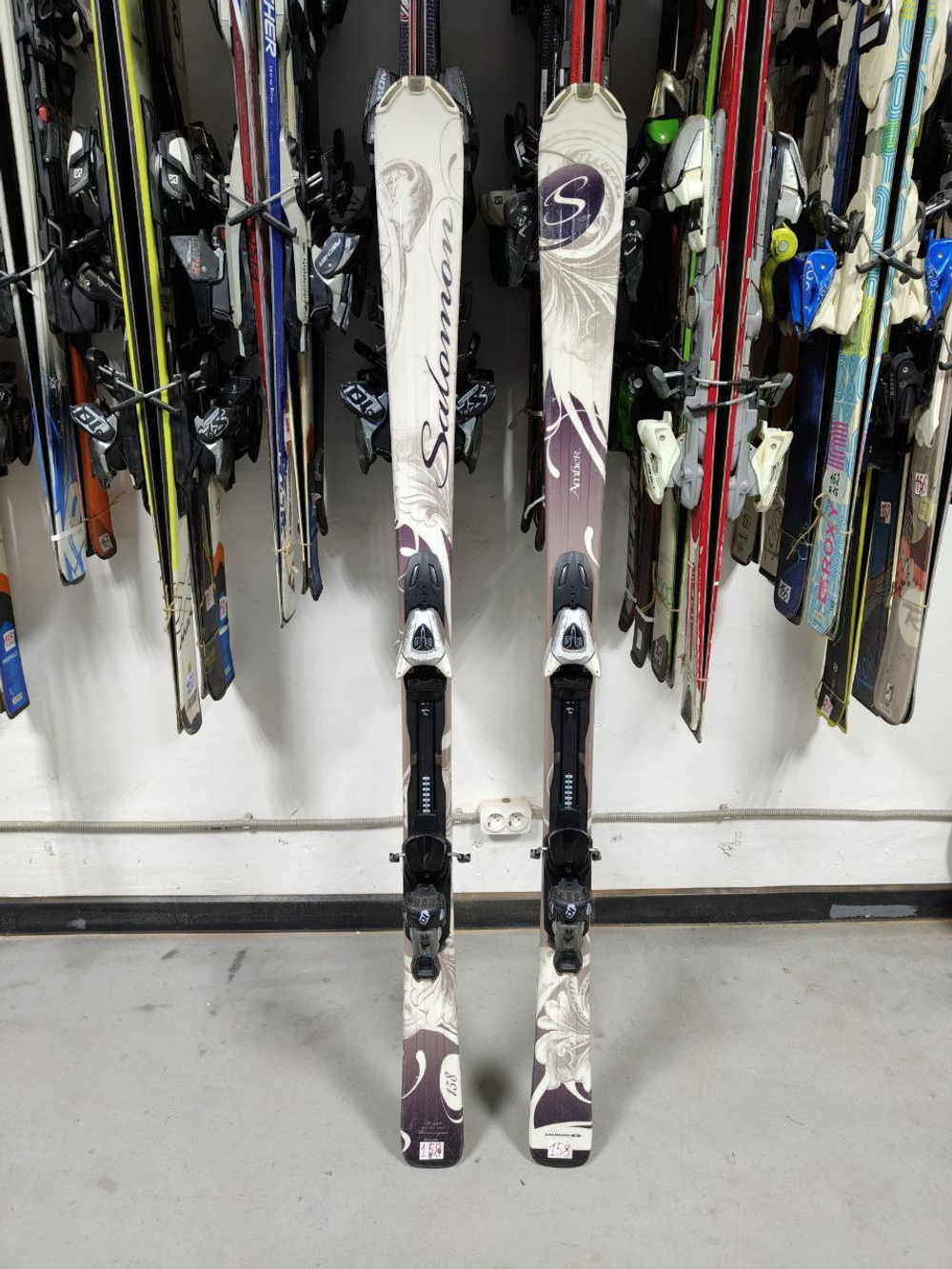 Купить горные лыжи выгодно в Москве с доставкой.