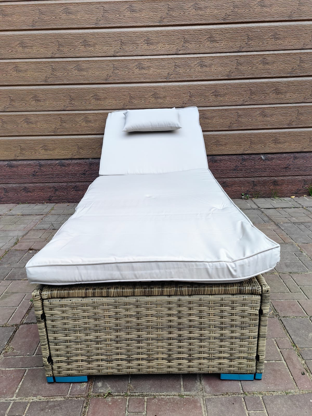 Шезлонг из искусственного ротанга Орландо цвет Greige