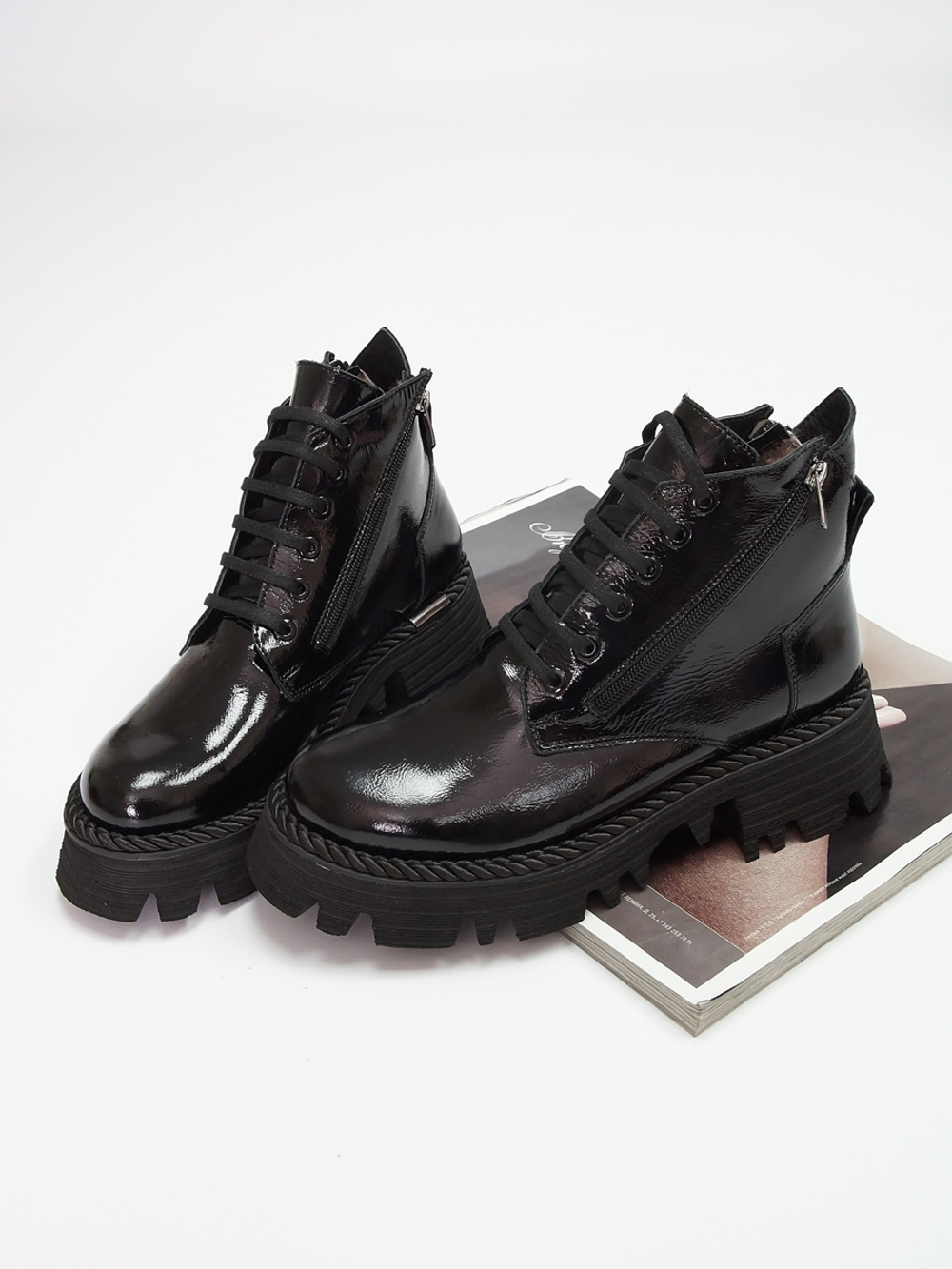 Ботинки женские зимние