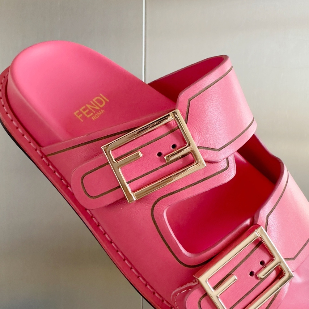 Fendi Feel Slides
