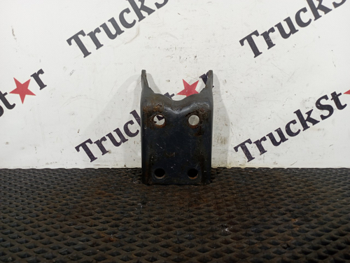 Кронштейн амортизатора заднего