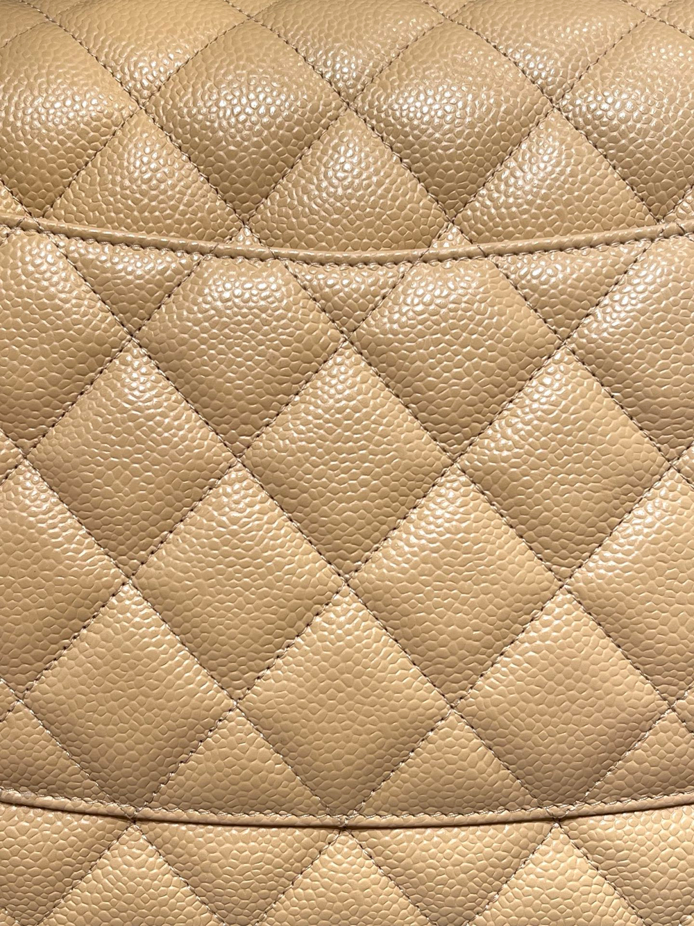 Chanel Jumbo Classic Double Flap 30 cm