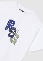 толстовка с футболкой и шортами