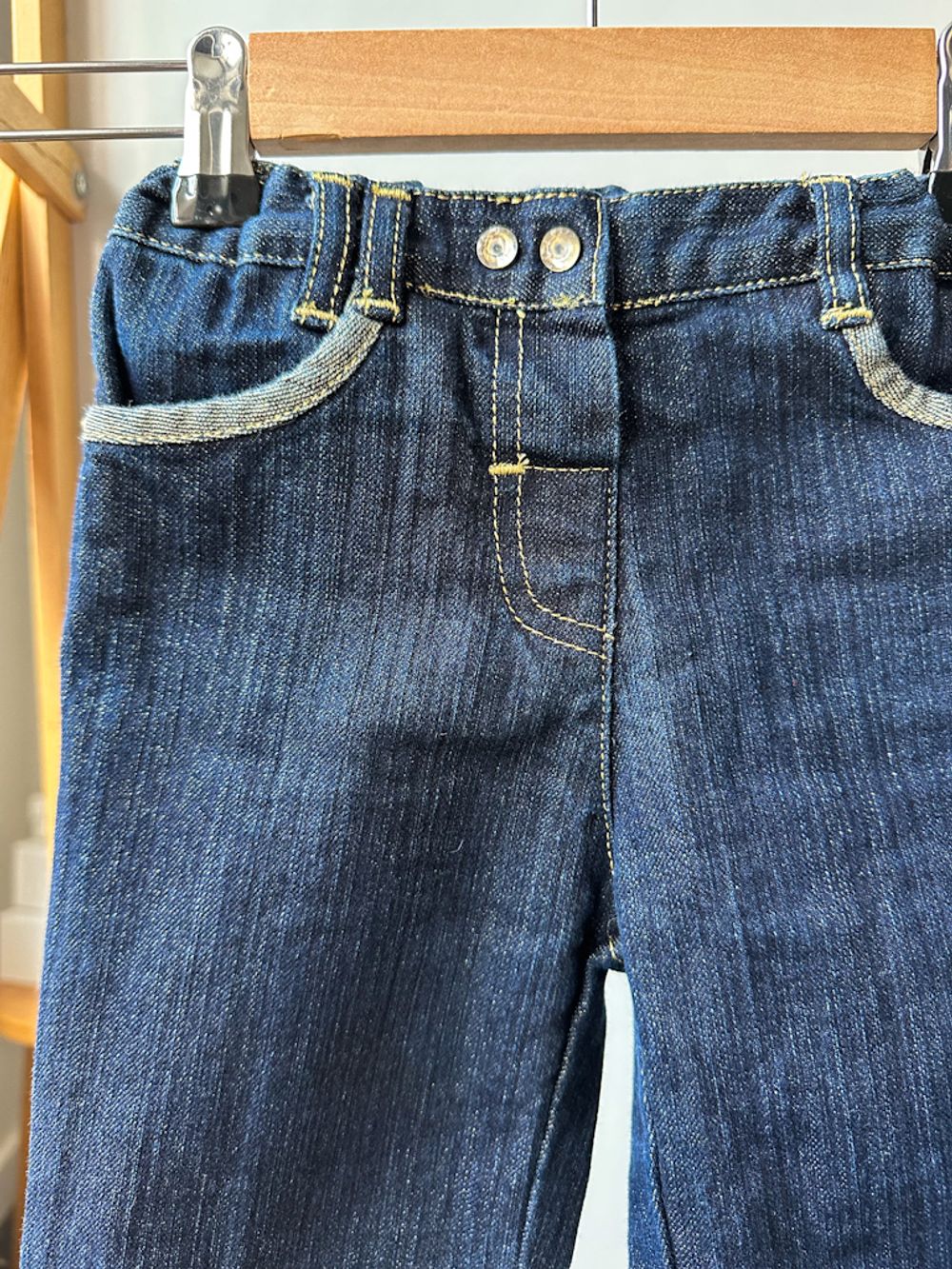 Новые джинсы Brums, 92