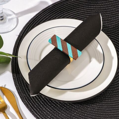 Золотистое кольцо для салфетки Candy (6,7х2,1х4,5 см)