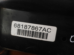 Защита антигравийная Jeep Grand Cherokee (WK2)  Б/У Оригинал 68187867AC