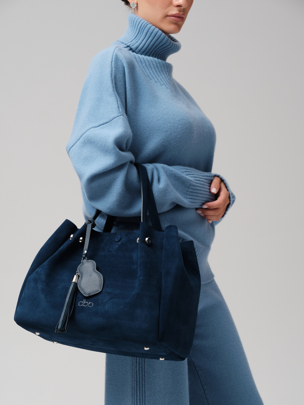 Замшевая сумка с матрешкой Vasilisa DBR 31210 синяя глубина