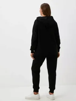 Костюм спортивный