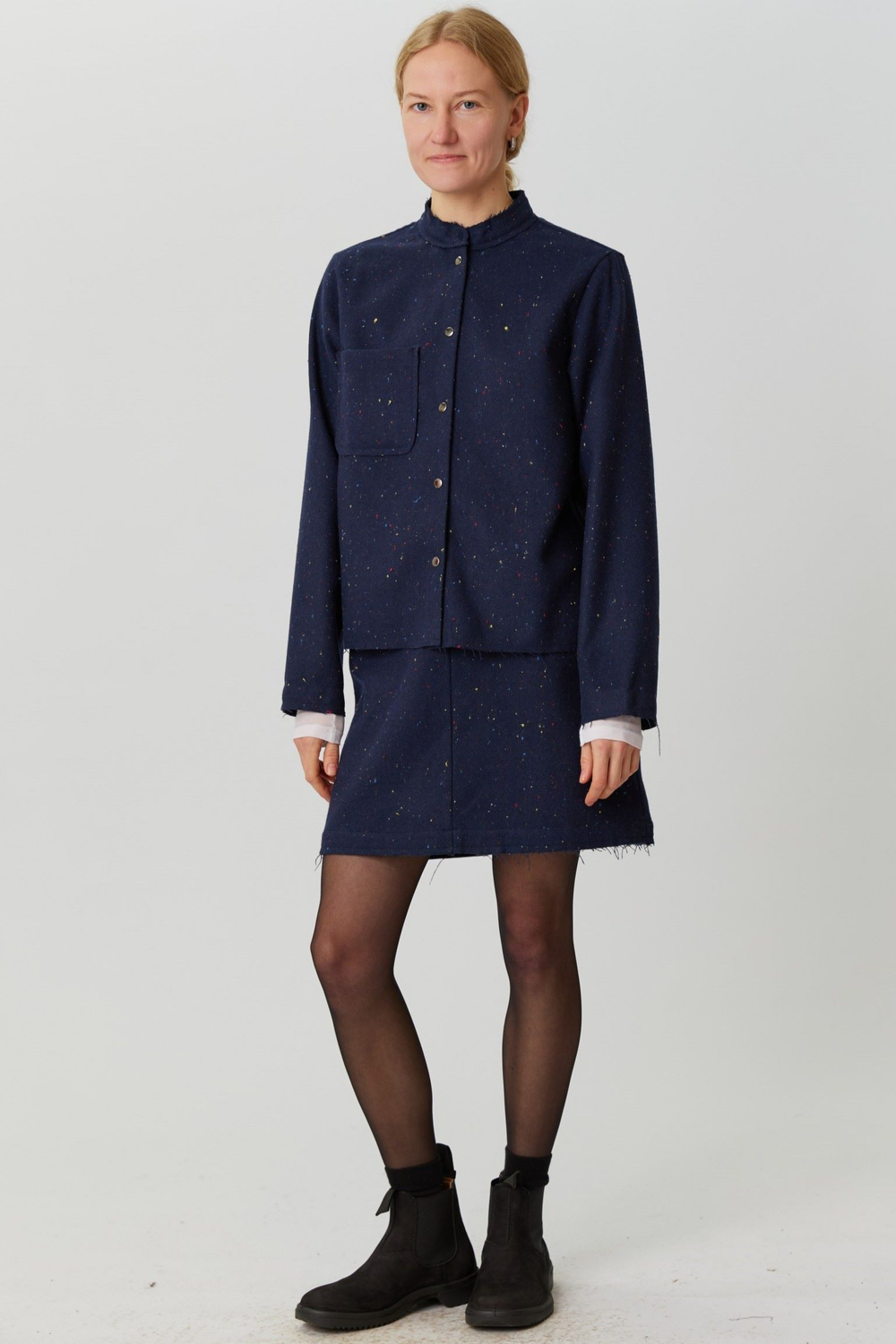 Мини-юбка из синей шерсти с вкраплениями