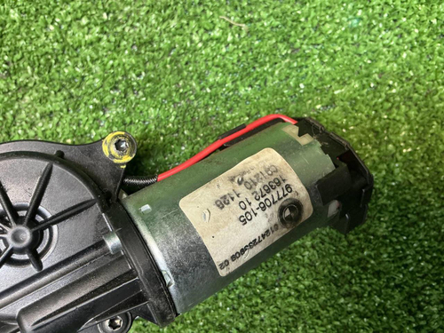 Доводчик крышки багажника BMW X5 E70 (2006-2013)