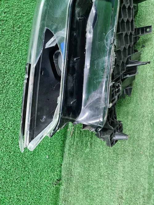 Битая Фара левая BMW X5 G05 X6 G06 (18-23) Laser