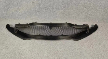 Карбоновая губа с решеткой радиатора для ASTON MARTIN VANTAGE Астон Мартин Аэродинамический обвес