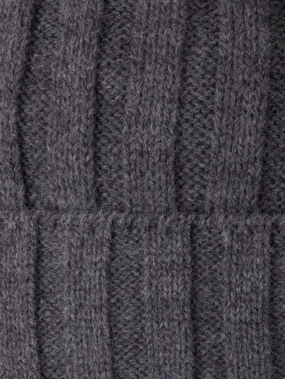 Шапка для мальчика осенняя вязаная и снуд