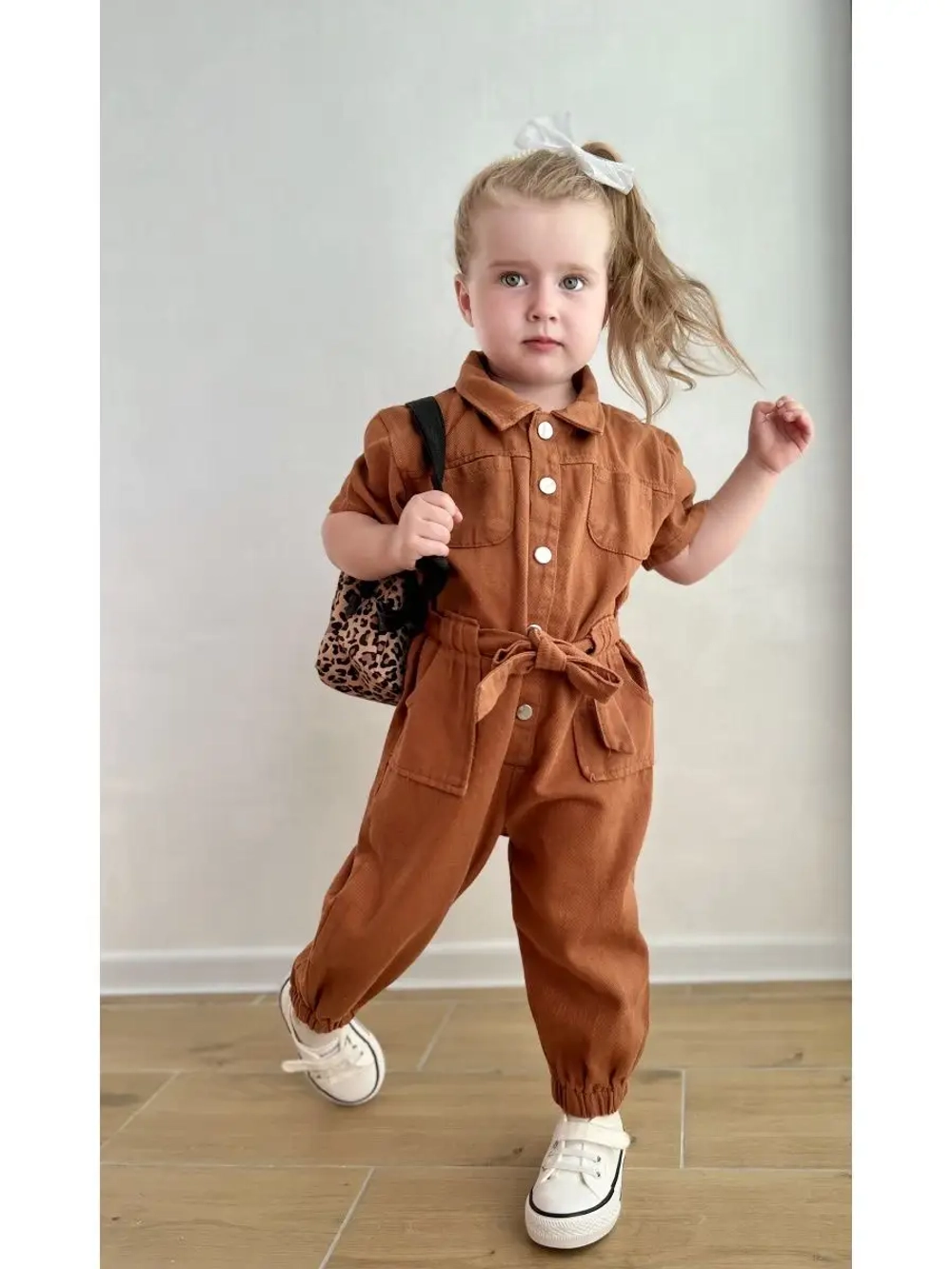 Комбинезон джинсовый