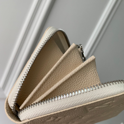 Louis Vuitton Zippy Wallet