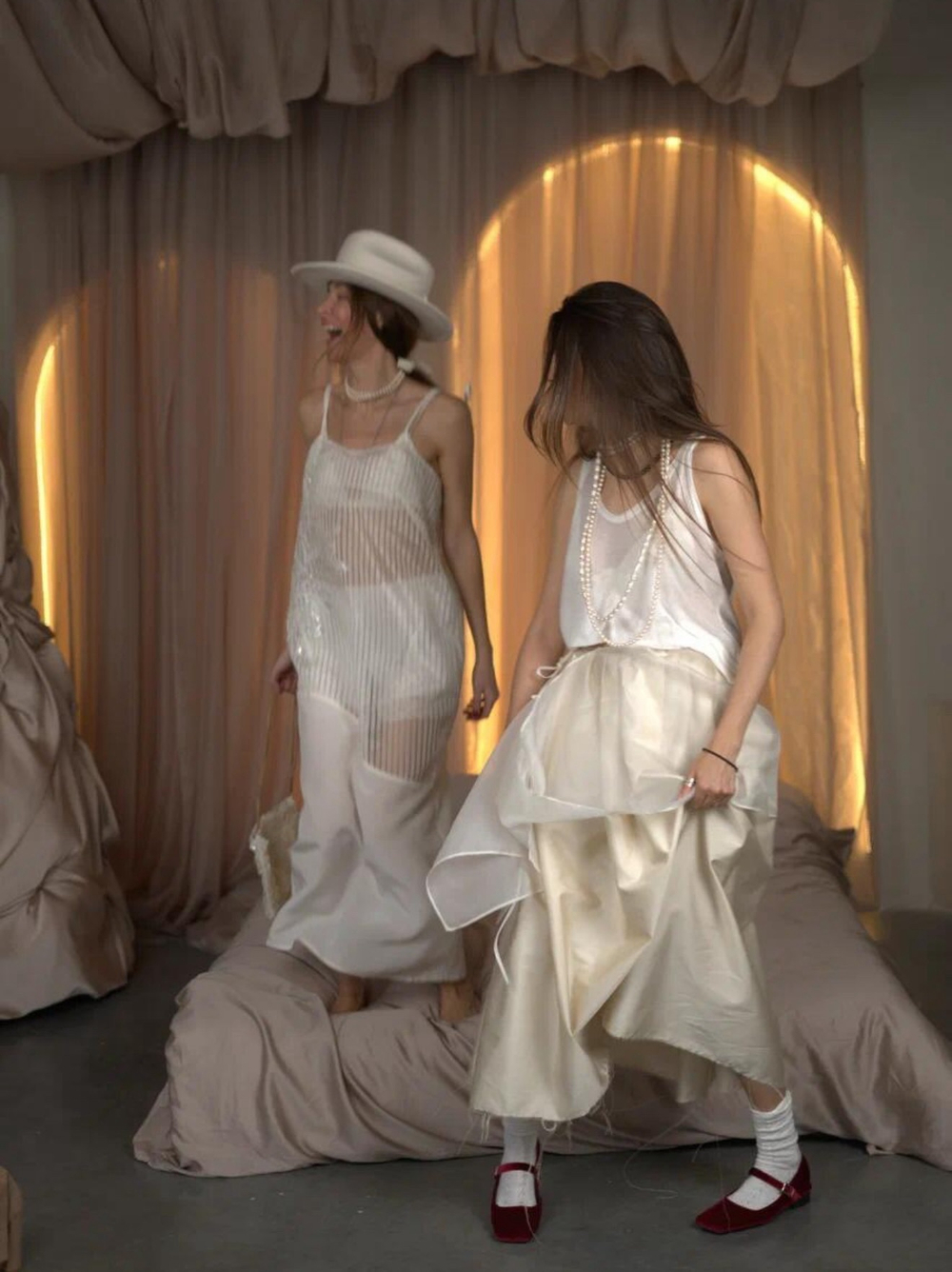 Баска-фартук/топ молочный