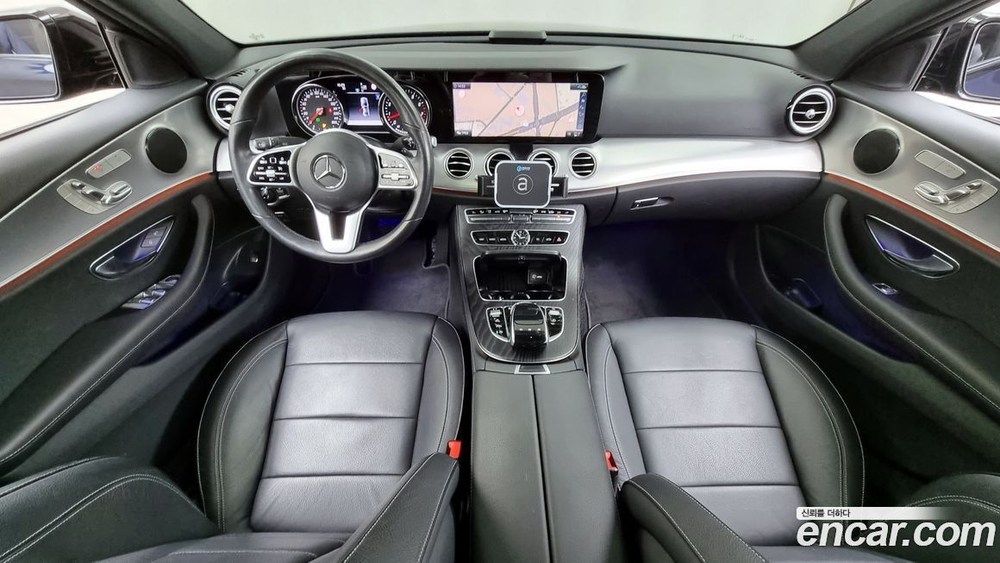 Mercedes-Benz E-Class W213 E250 Avangarde (07.2020)