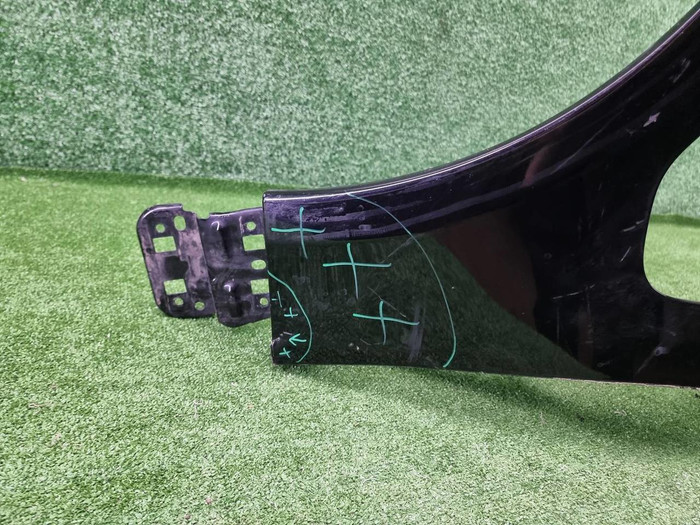 Крыло переднее левое Porsche Taycan (2019-н.в.)