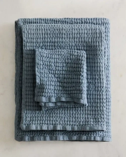 ZARA HOME БАННОЕ ПОЛОТЕНЦЕ С ВАФЕЛЬНЫМ УЗОРОМ, СИНИЙ