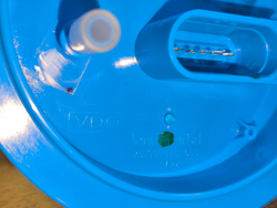 Топливный насос в бак VAG EA888 GEN2 1.8 2010 --