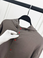 Льняной костюм Kiton