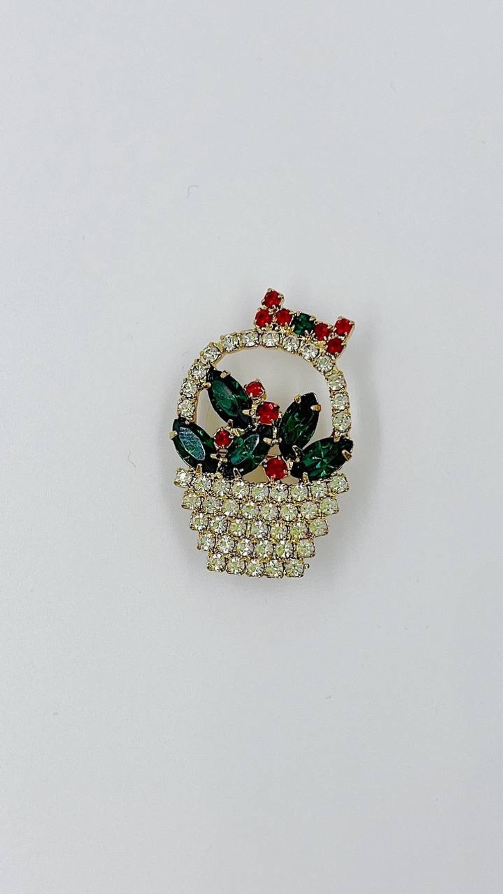 Брошь Корзина
