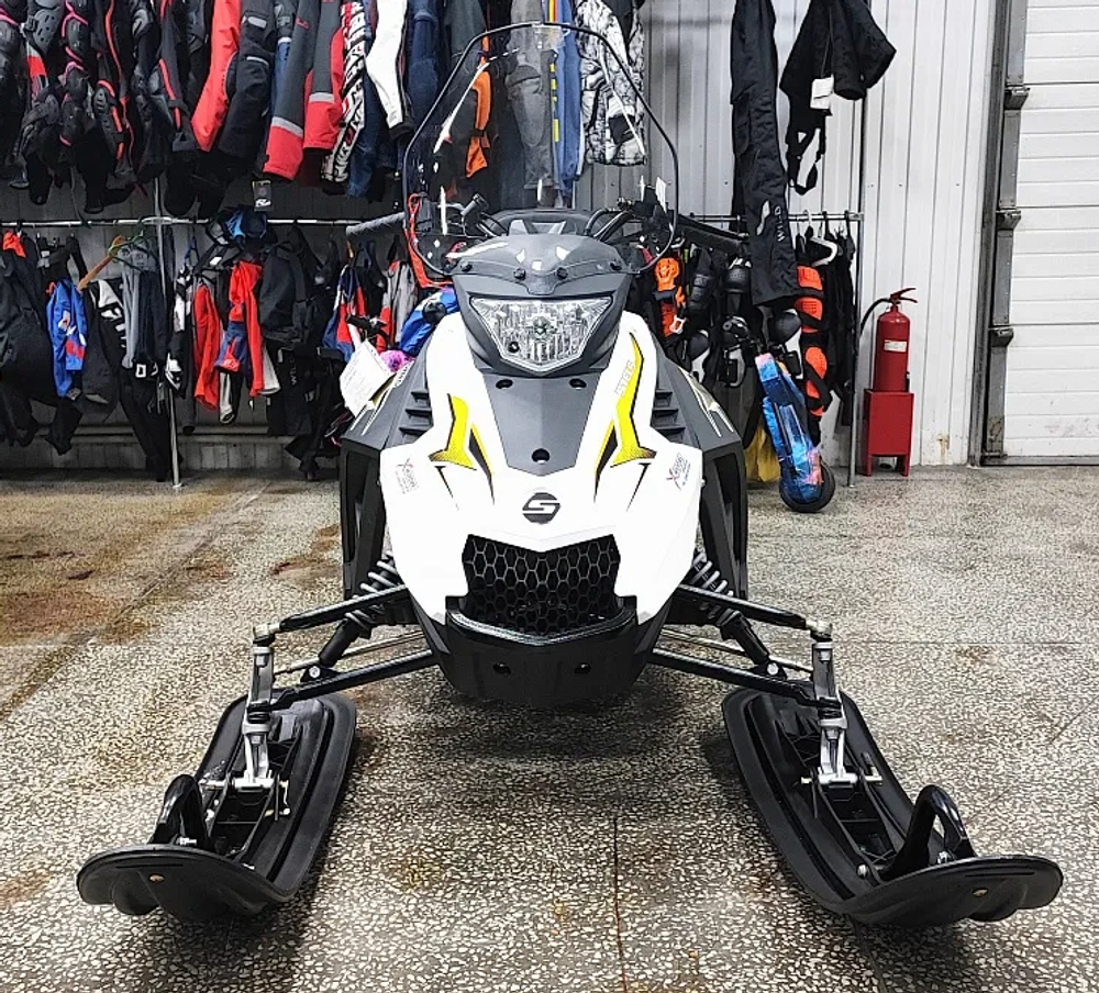 Снегоход STELS Капитан-200 XE LONG