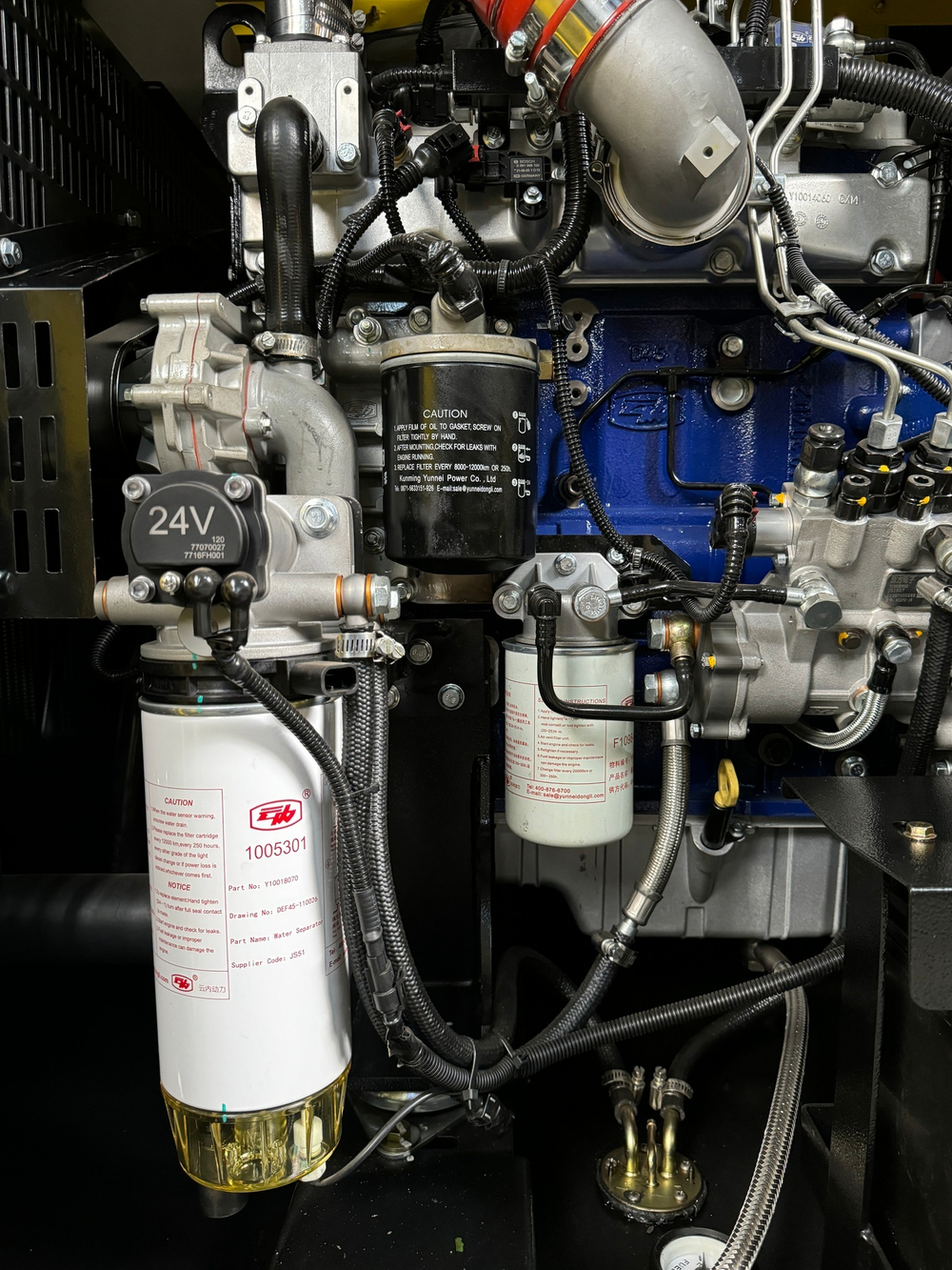 Дизельный генератор Vektor AD-120Y-T400 в шумозащитном кожухе