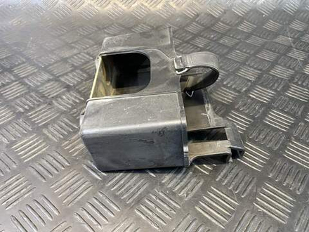 Пластик АКБ Yamaha V-Max 1200 054622