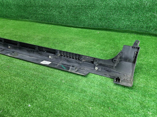 Накладка порога левая Geely Coolray (2019-2024)