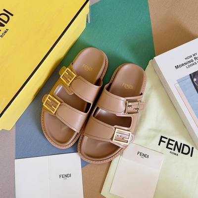 Fendi Feel Slides