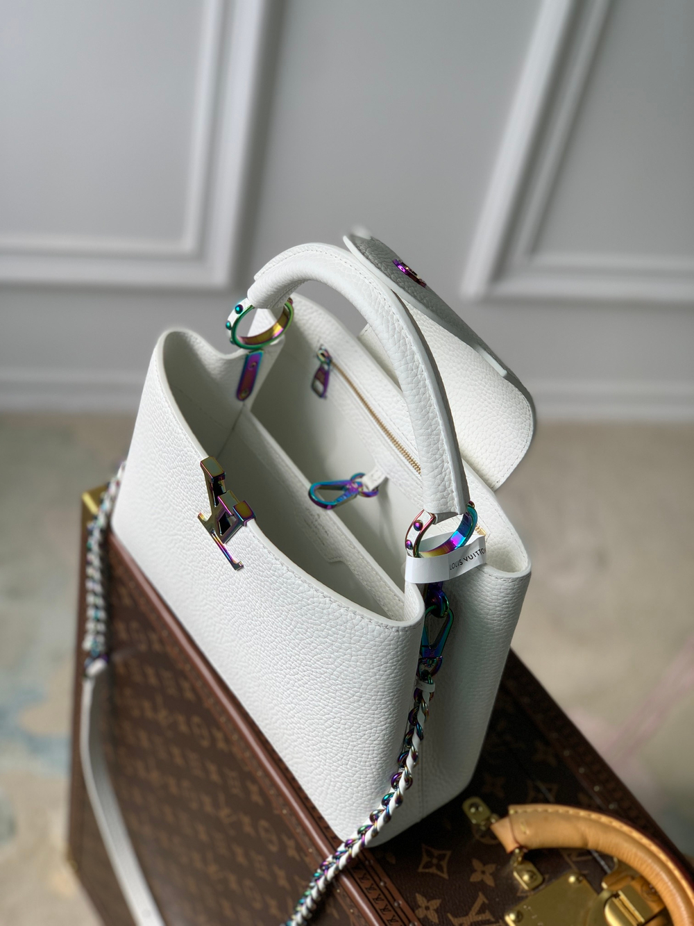 Louis Vuitton Capucines BB