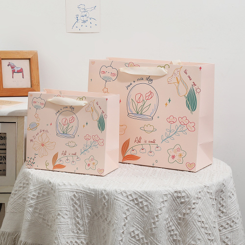 Подарочный пакет "Mini Arts"