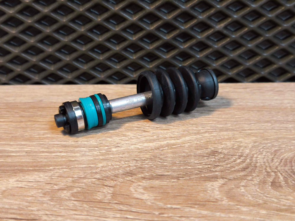 Шток  сцепления (мехатроника) 101 мм DSG7 DQ200 0am