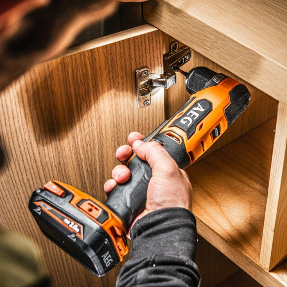 Дрель угловая AEG BS18SRABL-0 4935480055