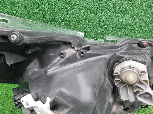 Фара левая Toyota Corolla E160 (2015-2019) LED