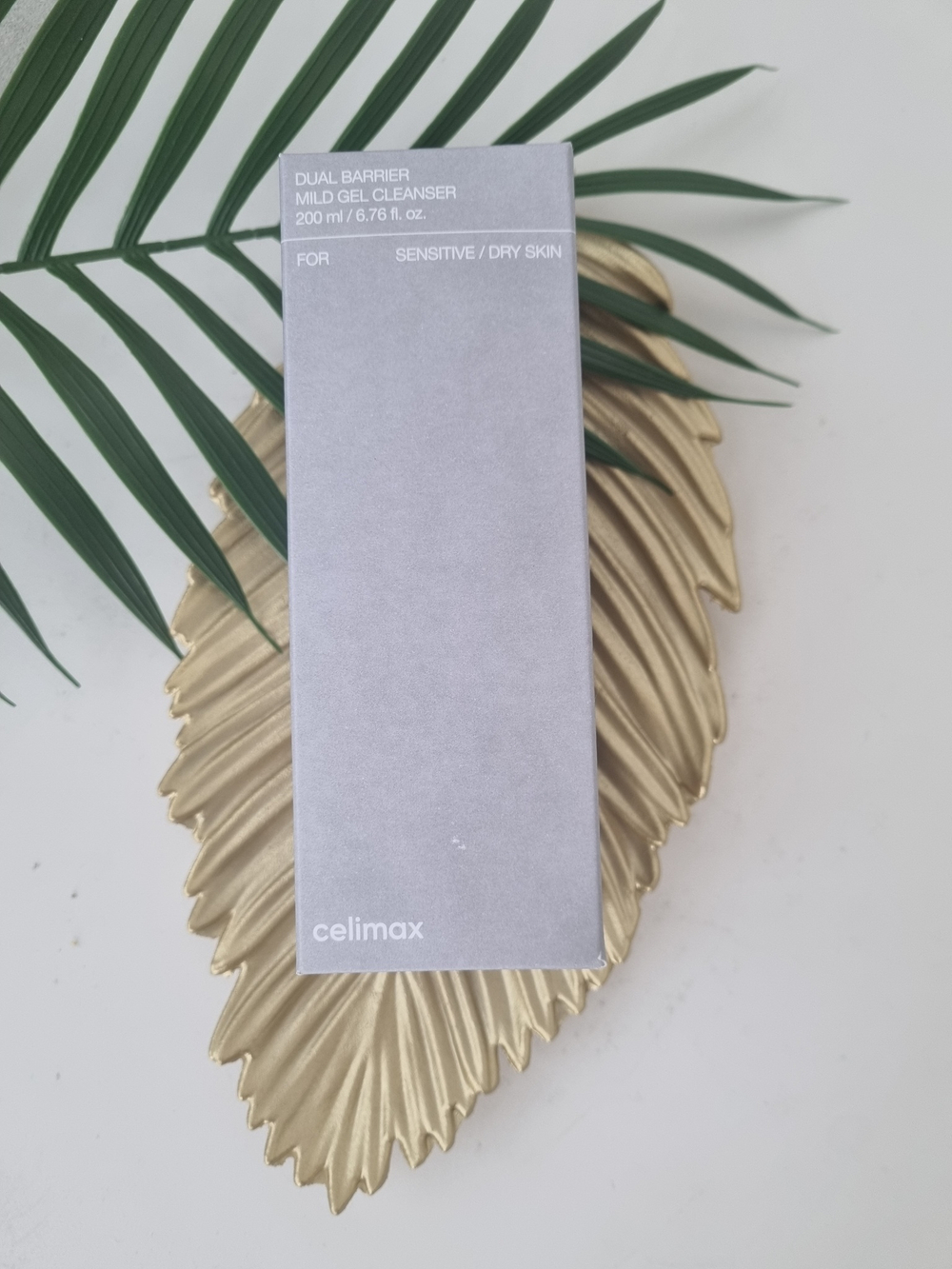 Гель-пенка для умывания с комплексом церамидов Celimax Dual Barrier Mild Gel Cleanser