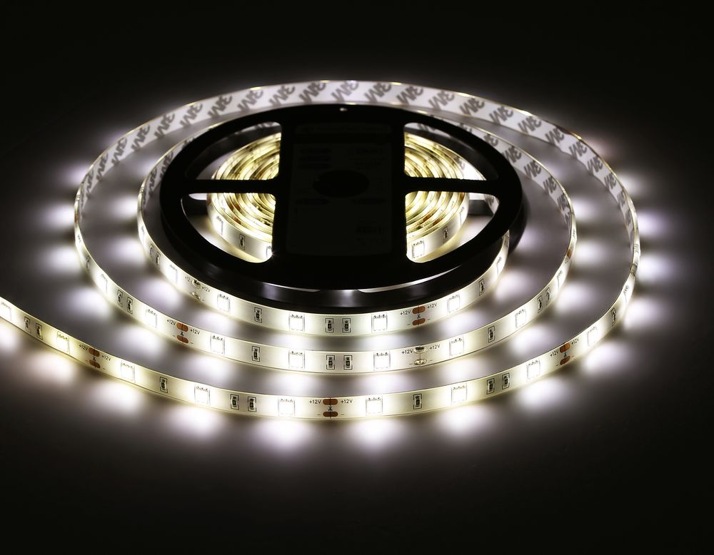 Ambrella Светодиодная лента Ambrella Light GS1902 5050 30Led /7.2W m/ 12V IP65 4500K 5m LED Strip 12V GS1902