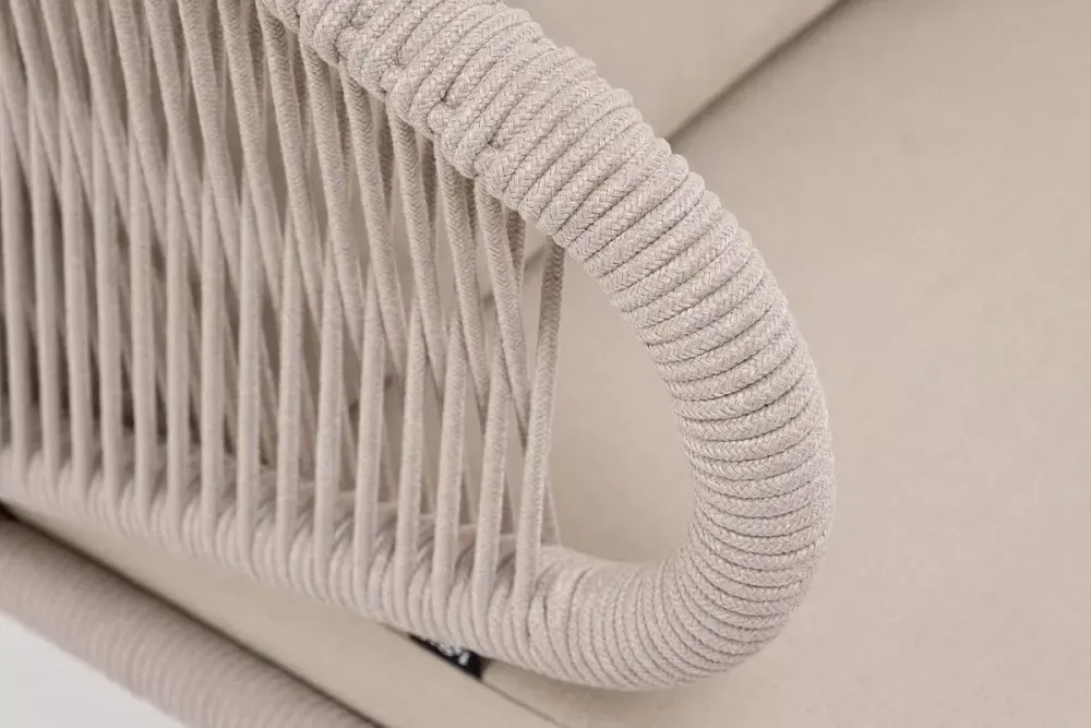 "Милан" кресло плетеное из роупа, каркас алюминий белый муар, роуп бежевый круглый, ткань бежевая 035