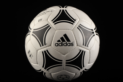Мяч футбольный Adidas Tango 656940