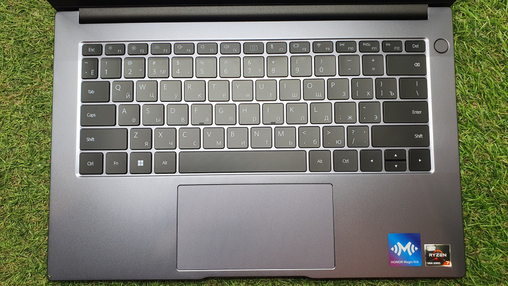 Ноутбук Honor Ryzen 7/16Gb/FHD/MagicBook 14 NMH-WFP9HN 5301afvp/Windows 10