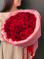 35 красных роз 50 см