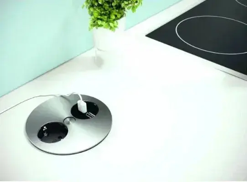 Удлинитель встраиваемый настольный Skybeam, 1 розетка 16A, 2 usb 2,4A, 220-250В, 3x1.5 мм, 2м, серый (1034)