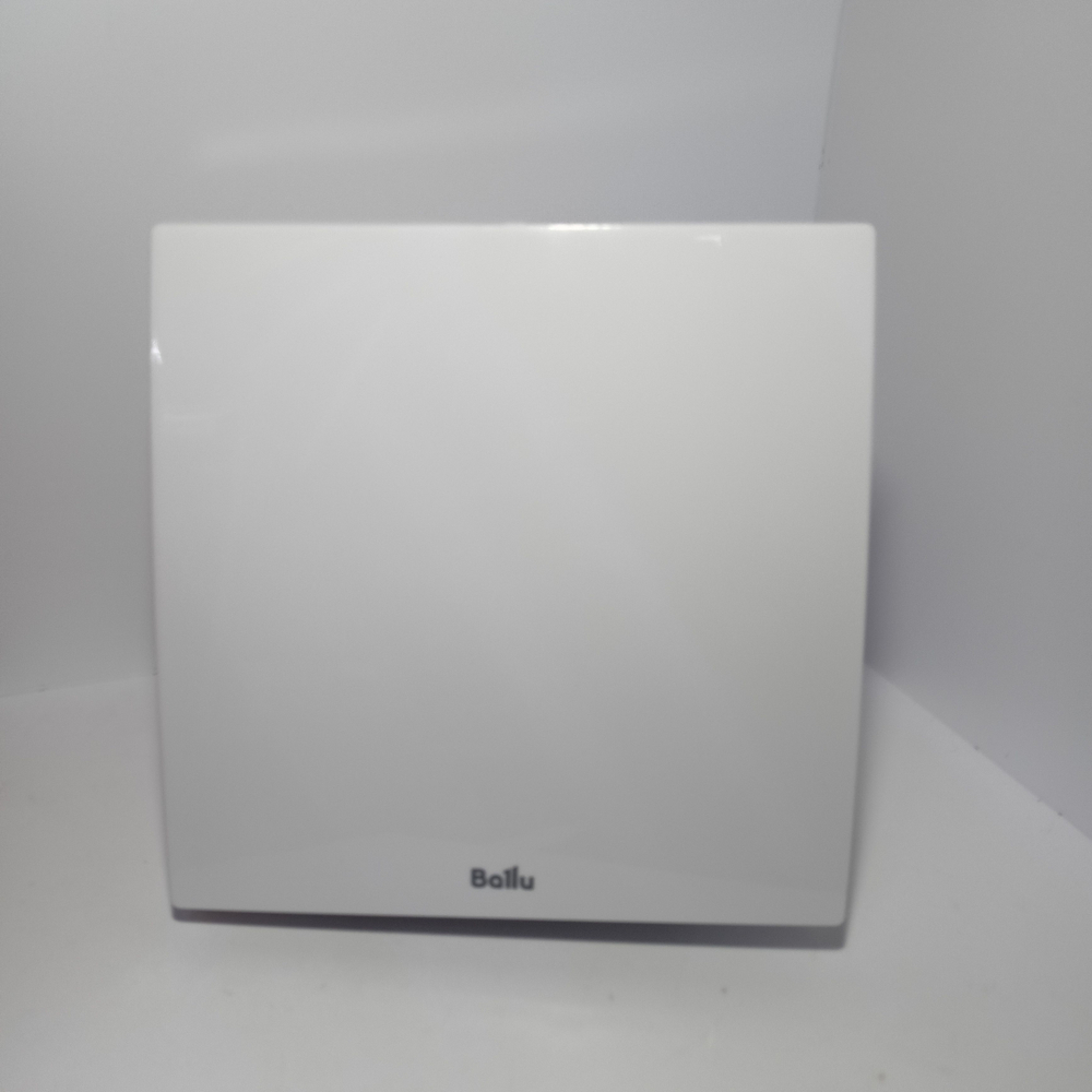 Вытяжной канальный вентилятор Ballu BAF-SL 150 V бесшумный для ванной комнаты, туалета, кухни и бани, 150 мм