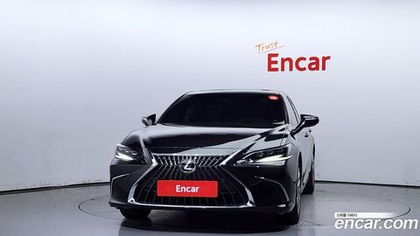 Lexus ES300h 7 Generation Executive (01.2024)