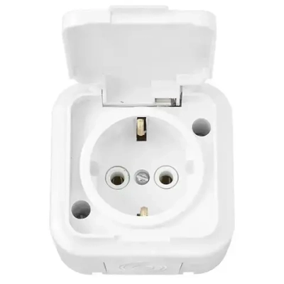 Розетка одноместная, уличная, влагозащищенная, открытой установки 16А, IP54 с заземлением, серия ПР, с крышкой