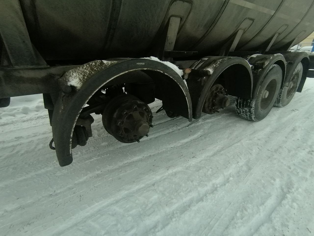 BONUM 914221 Полуприцеп цистерна 914221-02