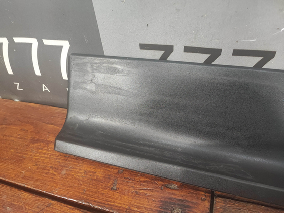 Накладка двери задней левой Hyundai Creta 1 16-21 Б/У Оригинал 87733M0000