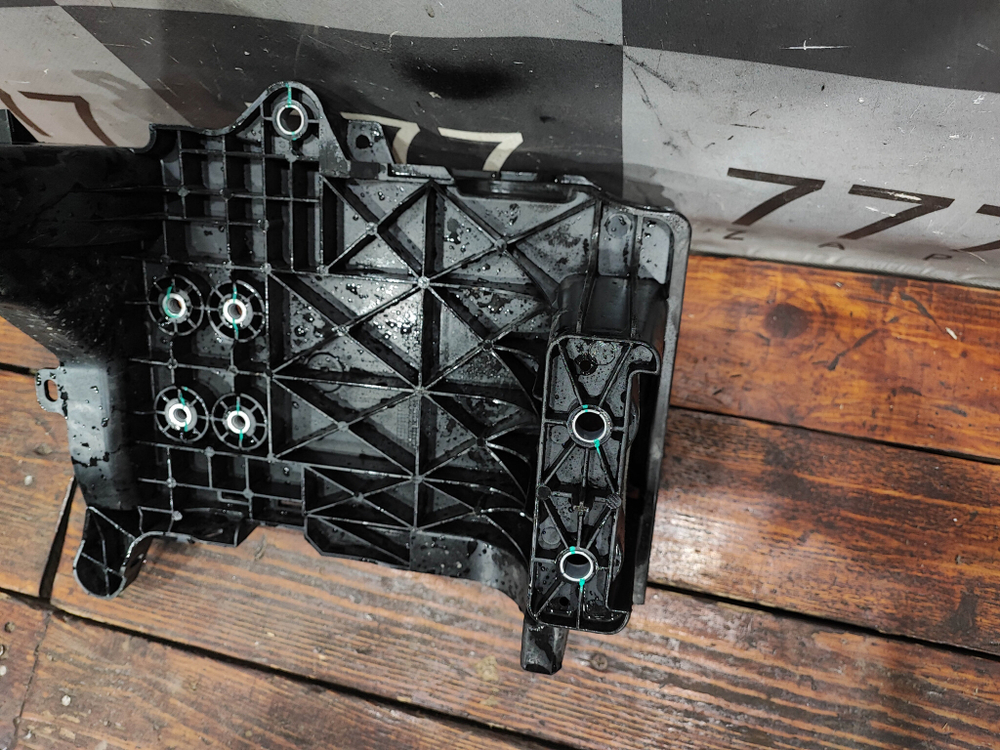 Площадка аккумулятора Haval Jolion 21-нв Б/У Оригинал 3703100XST01B